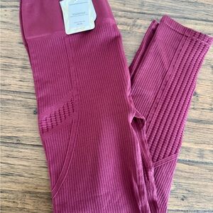 Fabletics Seamless High-Waisted Compressive Legging